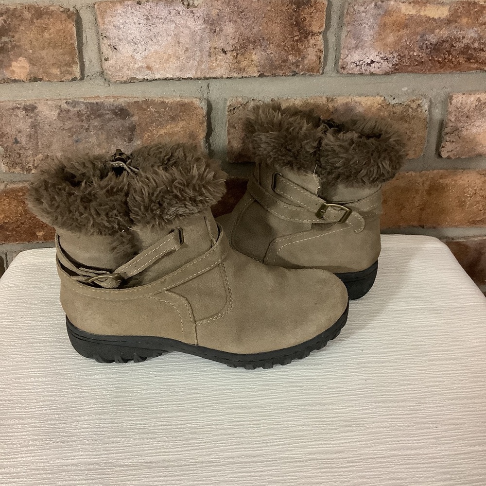 KHOMBU Suede Leather Ankle Boots - Picture 2 of 12
